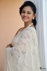 Pooja Kumar Interview About PSV Garuda Vega Movie